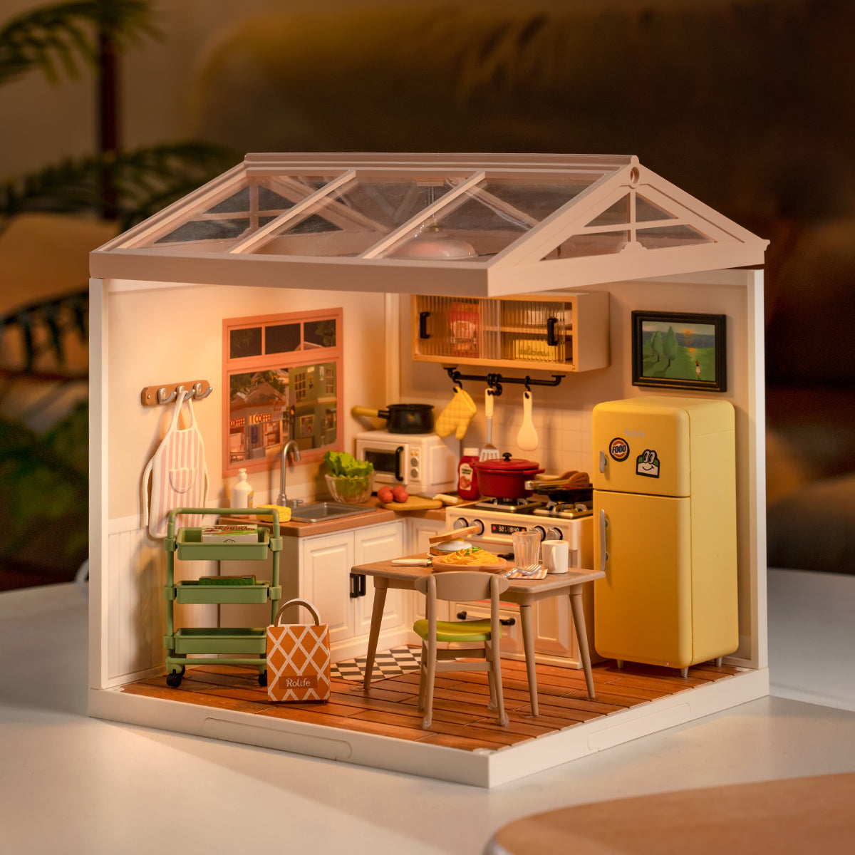 Rolife Happy Meals Kitchen DIY Plastic Miniature House ROEDW008