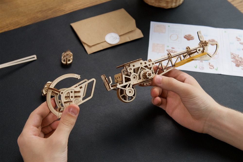 UGears Mini Helicopter - 167 Pieces (Easy)